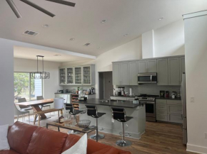 Lago Vista Home